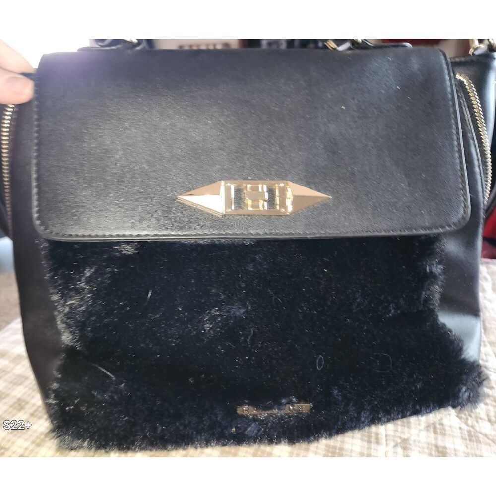 Rampage black faux leather & fur shoulder bag W long & short straps & gold clasp